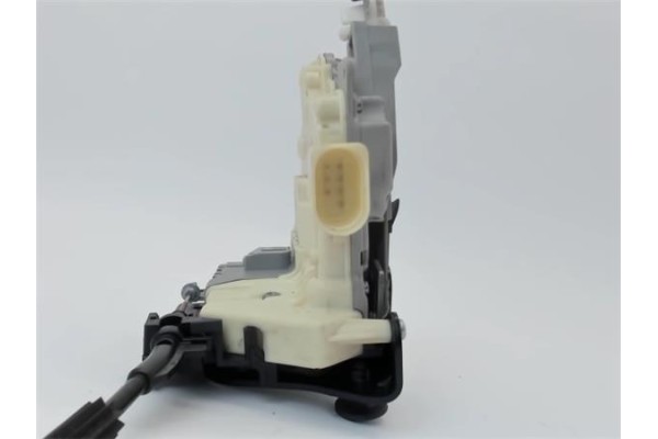 Recambio de cerradura puerta delantero derecha para volkswagen passat berlina (3c2) 2.0 tdi referencia OEM IAM 3C1837016A  8J183