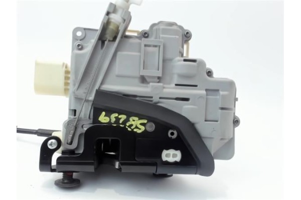 Recambio de cerradura puerta delantero derecha para volkswagen passat berlina (3c2) 2.0 tdi referencia OEM IAM 3C1837016A  8J183