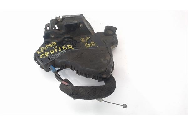 Recambio de cierre electromagnetico delantero derecho para toyota land cruiser (j12) 3.0 d-4d (kdj120) referencia OEM IAM 690303
