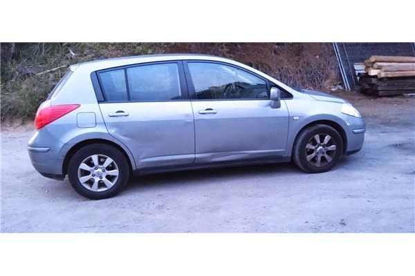 nissan tiida (c11x/sc11x) del año 2009