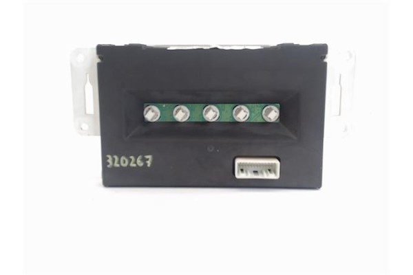 Recambio de pantalla para nissan almera (n16/e) referencia OEM IAM 28090BU701A  