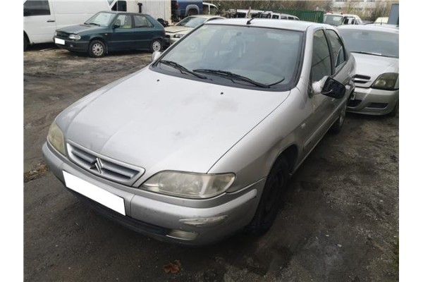 citroen xsara berlina del año 2000