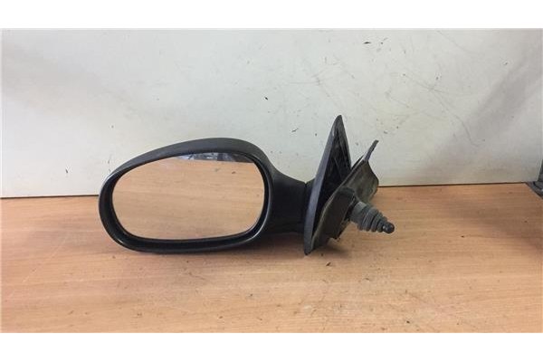 Recambio de retrovisor izquierdo para daewoo lanos 1.4 cool referencia OEM IAM E13010900  