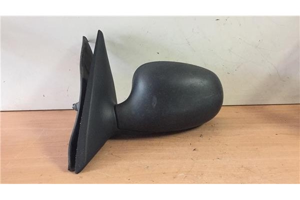 Recambio de retrovisor izquierdo para daewoo lanos 1.4 cool referencia OEM IAM E13010900  