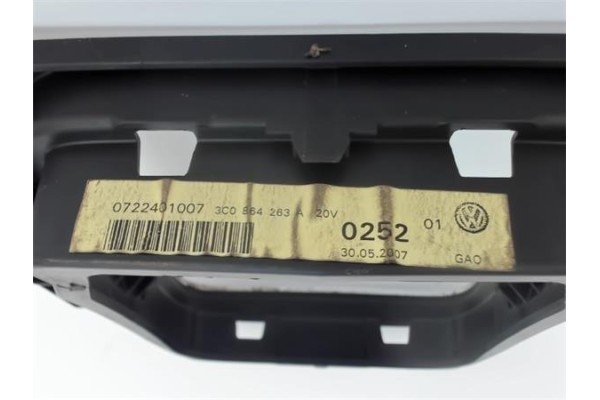 Recambio de consola para volkswagen passat berlina (3c2) 2.0 tdi referencia OEM IAM 3C0864263A  