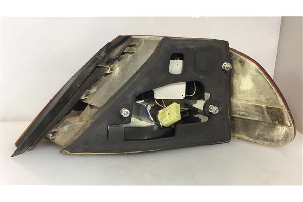 Recambio de piloto trasero izquierdo para bmw serie 7 (e65/e66) 3.0 730d referencia OEM IAM 63217164733  
