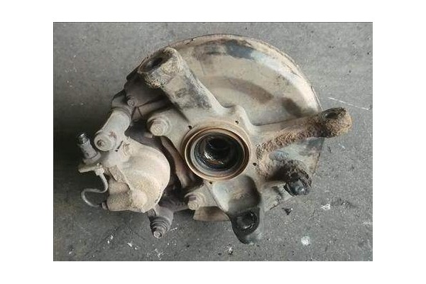 Recambio de mangueta delantero izquierda para mitsubishi montero (l040) 2.5 td (l044g, l049g) referencia OEM IAM MB290822  