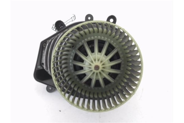 Recambio de motor calefaccion para volkswagen passat variant (3b6) 1.9 básico referencia OEM IAM 8D1820021C  