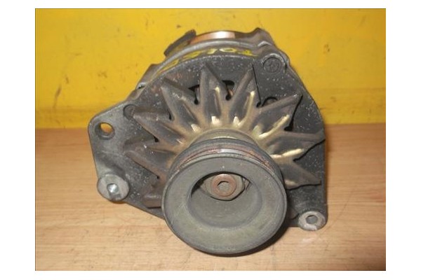 Recambio de alternador para seat toledo (1l) 2.0 i referencia OEM IAM 026903015B 0120469727 