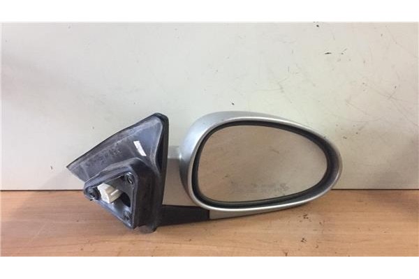 Recambio de retrovisor electrico derecho para daewoo nubira berlina 1.6 classic se referencia OEM IAM E11015449  