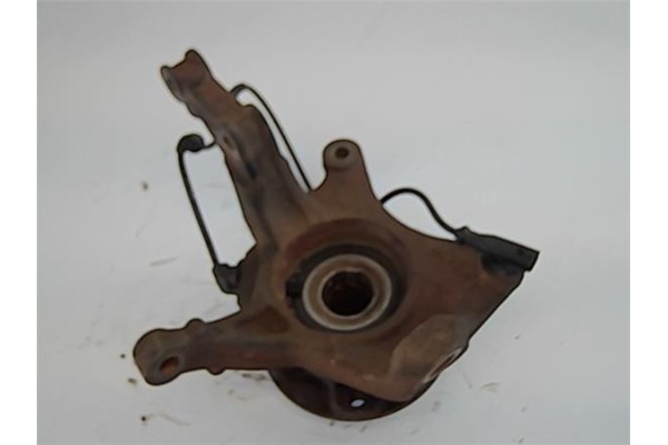 Recambio de mangueta delantero izquierda para dacia duster i 1.5 ambiance 4x2 referencia OEM IAM 8200881914  