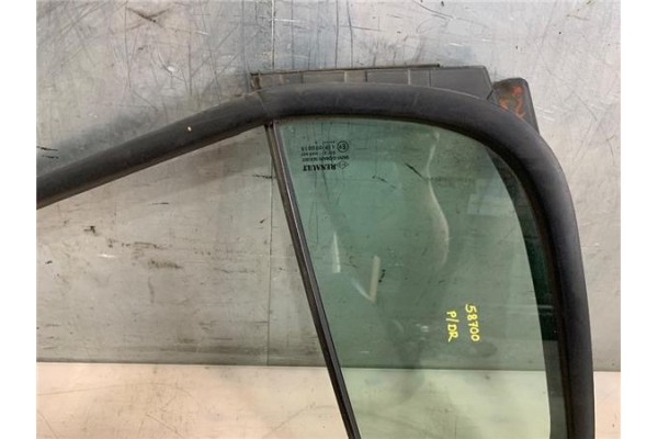 Recambio de luna trasero derecha para renault modus i 1.5 dci (fp0f, jp0f) referencia OEM IAM 8200670124  