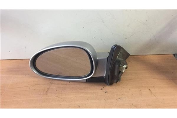 Recambio de retrovisor electrico izquierdo para daewoo nubira berlina 1.6 classic se referencia OEM IAM E11015447  