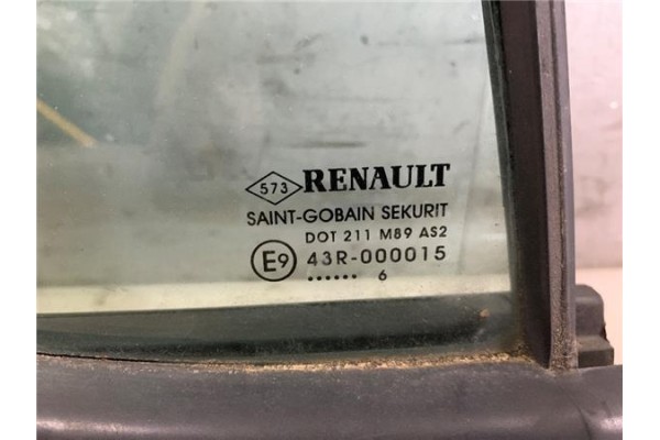 Recambio de luna trasero derecha para renault modus i 1.5 dci (fp0f, jp0f) referencia OEM IAM 8200670124  