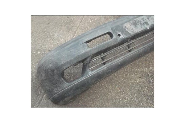 Recambio de paragolpes delantero para mercedes-benz vito marco polo (638) 2.3 114 referencia OEM IAM   