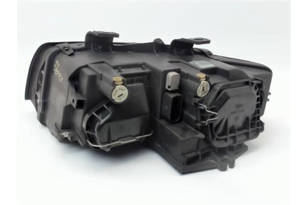 Recambio de faro delantero dcho para audi a4 berlina (8e) 1.9 tdi (96kw) referencia OEM IAM 8E0941004F  