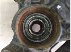 Recambio de mangueta delantero derecha para toyota corolla (e12) 2.0 d-4d referencia OEM IAM 4321119015 KN98119901R 