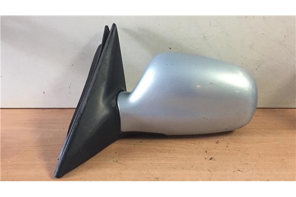 Recambio de retrovisor electrico izquierdo para daewoo leganza 2.0 cdx referencia OEM IAM E11015352  