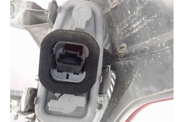 Recambio de piloto trasero izquierdo para citroen c4 picasso 2.0 hdi referencia OEM IAM 6350CA 2201855 