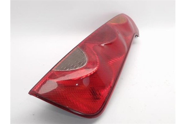 Recambio de piloto trasero derecho para nissan note i (e11e) referencia OEM IAM RS102AR00 22016752 