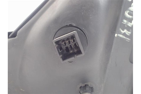 Recambio de retrovisor electrico derecho para opel vectra b berlina 2.2 básico (1999) referencia OEM IAM 1428003 RD00751 9054585