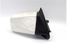 Recambio de retrovisor derecho para opel kadett sin definir referencia OEM IAM 0510411  