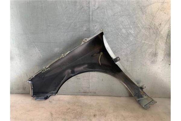 Recambio de aleta delantero derecha para renault scenic ii (jm) 1.9 dci (jm12, jm0g) referencia OEM IAM 8200020569  