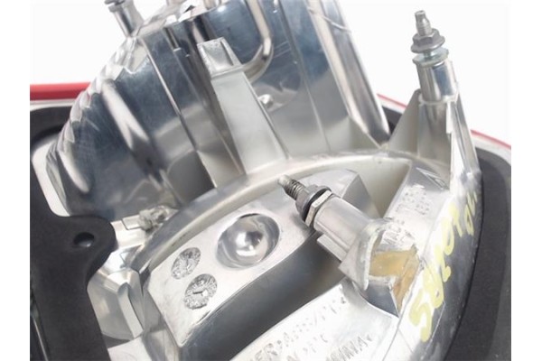 Recambio de piloto porton trasero derecho para citroen c4 picasso 2.0 hdi referencia OEM IAM 6351CC 5380704A1 