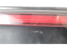 Recambio de piloto trasero central para renault r 21 berlina (b/l48) referencia OEM IAM 7700792915  