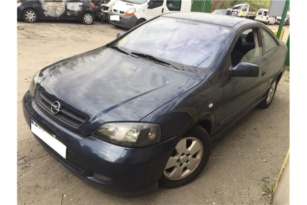 opel astra g coupé (2000) del año 