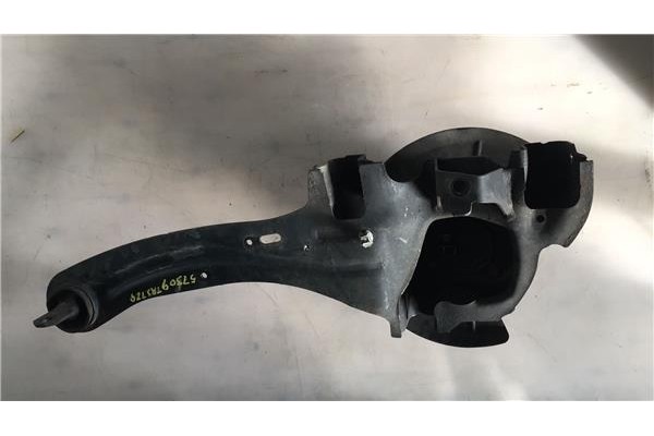 Recambio de mangueta trasero izquierda para mazda 3 berlina (bk) 1.6 cd active+ xcite referencia OEM IAM BP4K43701A  1223620 , F