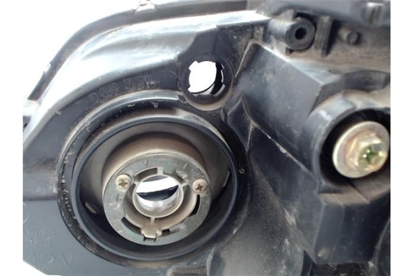 Recambio de faro delantero dcho para mazda 3 berlina (bk) referencia OEM IAM P2951  