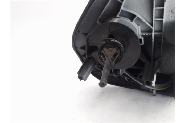 Recambio de retrovisor derecho para peugeot 206 referencia OEM IAM 8148YF  
