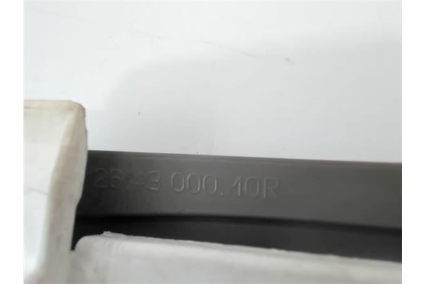 Recambio de luz delantero central techo para opel movano b furgón/combi 2.3 combi l1h1 3,0t referencia OEM IAM 264300010R  