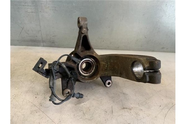 Recambio de mangueta delantero izquierda para renault scenic ii (jm) 1.5 dci (jm0f) referencia OEM IAM 8200297028  
