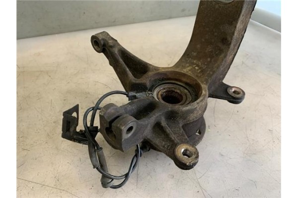 Recambio de mangueta delantero izquierda para renault scenic ii (jm) 1.5 dci (jm0f) referencia OEM IAM 8200297028  