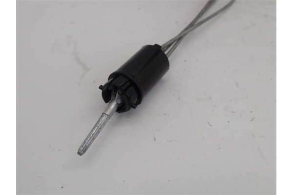 Recambio de retrovisor derecho para ford focus berlina (cak) referencia OEM IAM   