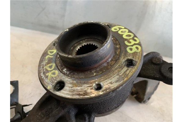 Recambio de mangueta delantero derecha para renault scenic ii (jm) 1.5 dci (jm0f) referencia OEM IAM 8200297033  