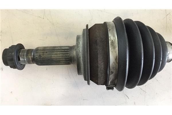 Recambio de palier delantero izquierdo para toyota yaris (ksp9/scp9/nlp9) 1.4 d-4d referencia OEM IAM 434200D180 7563 434100D180