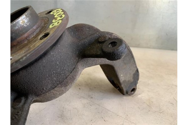 Recambio de mangueta delantero derecha para renault scenic ii (jm) 1.5 dci (jm0f) referencia OEM IAM 8200297033  