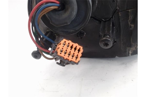 Recambio de retrovisor electrico derecho para peugeot 206 berlina 4-pt. referencia OEM IAM   