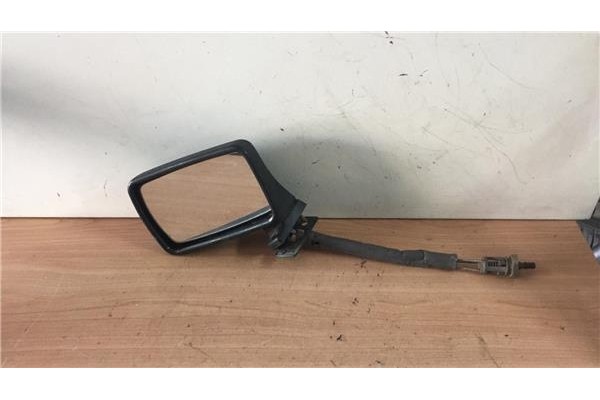 Recambio de retrovisor izquierdo para volkswagen golf ii (191/193) 1.3 tour referencia OEM IAM E10117090  