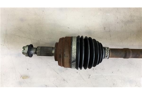 Recambio de palier delantero izquierdo para dacia duster i 1.5 ambiance 4x2 referencia OEM IAM 391017275R  