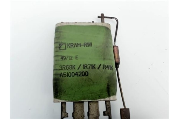 Recambio de resistencia calefaccion para opel movano b furgón/combi 2.3 combi l1h1 3,0t referencia OEM IAM A51004200  