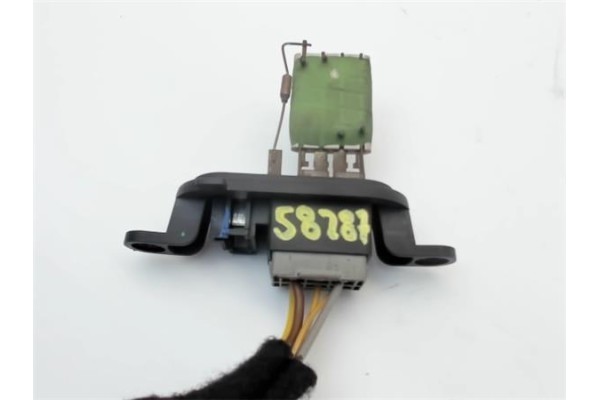Recambio de resistencia calefaccion para opel movano b furgón/combi 2.3 combi l1h1 3,0t referencia OEM IAM A51004200  