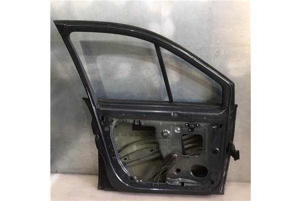 Recambio de puerta delantero izquierda para renault scenic ii (jm) 1.9 dci (jm15) referencia OEM IAM 801015506R  