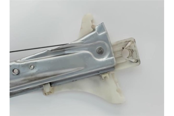 Recambio de mecanismo elevalunas trasero derecho para citroen c5 berlina 2.0 hdi exclusive referencia OEM IAM 922467 37553 
