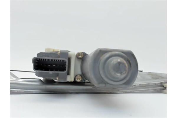 Recambio de mecanismo elevalunas trasero derecho para citroen c5 berlina 2.0 hdi exclusive referencia OEM IAM 922467 37553 
