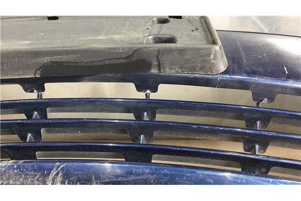 Recambio de paragolpes delantero para chrysler voyager (rg) 2.5 crd referencia OEM IAM   