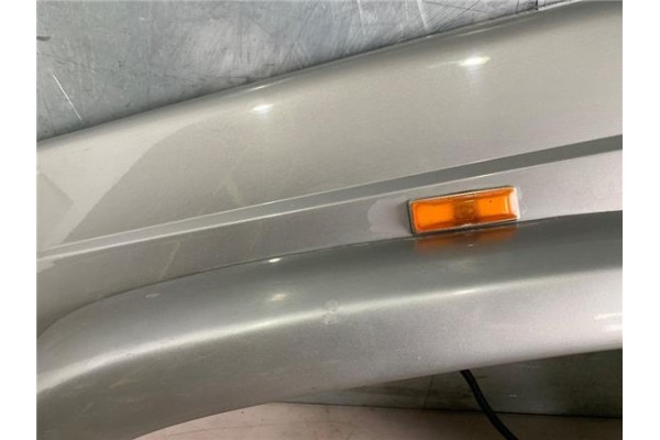 Recambio de aleta delantero izquierda para jeep cherokee (xj) 2.5 td referencia OEM IAM 56022321AA  